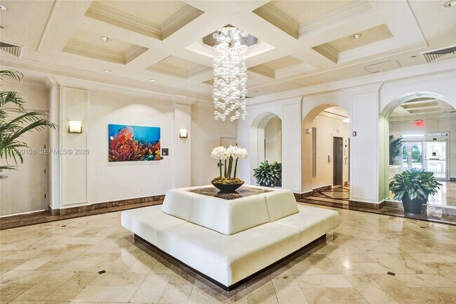 Building Photo - 7330 Ocean Terrace