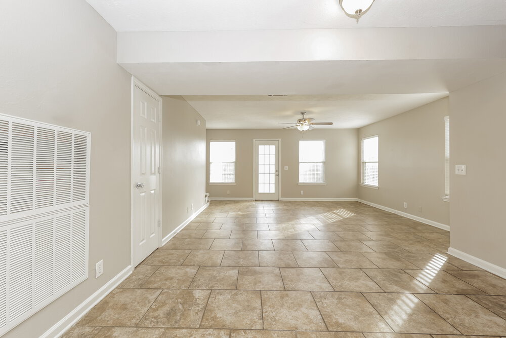 Building Photo - 975 Evie Ann Ln