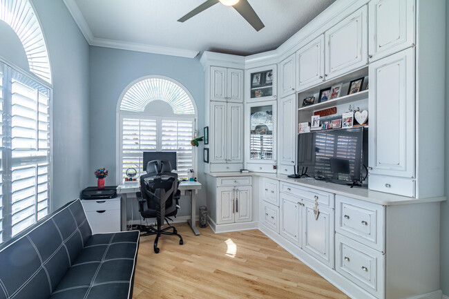 Building Photo - 11355 SW Rockingham Dr