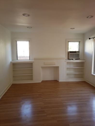 Built-in storage - 2737 S West View St