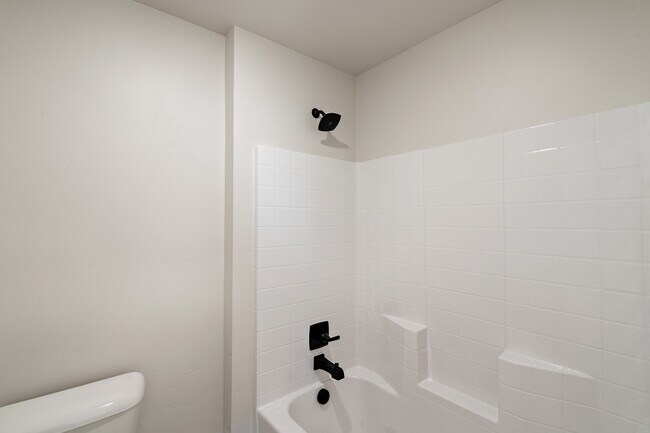 Building Photo - 4497 N Girasolo Ave