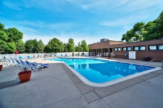 Building Photo - 6340 Americana Dr