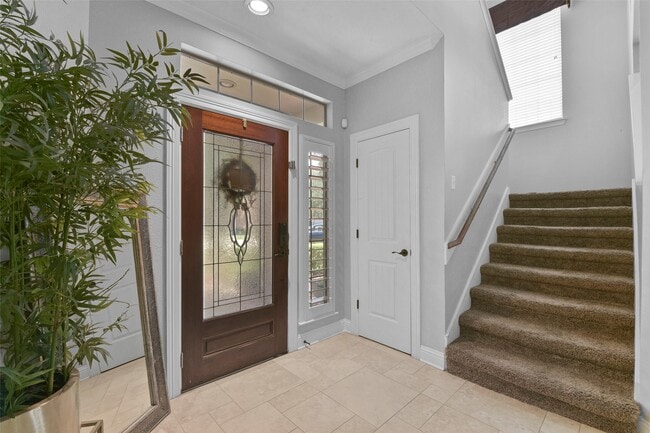 Building Photo - 21131 Beech Landing Ln