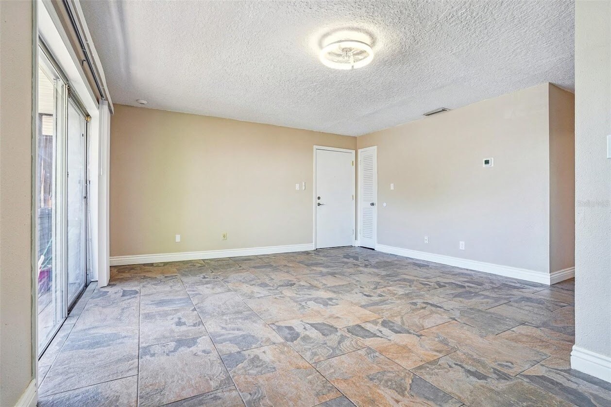 Building Photo - 119 Georgetown Dr