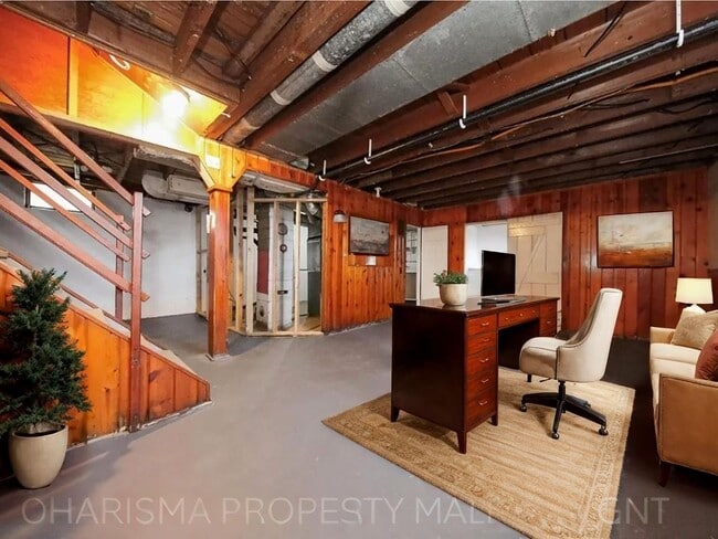 Building Photo - Charming 3 BD Home Across from Emerson Park – Move-In Ready!