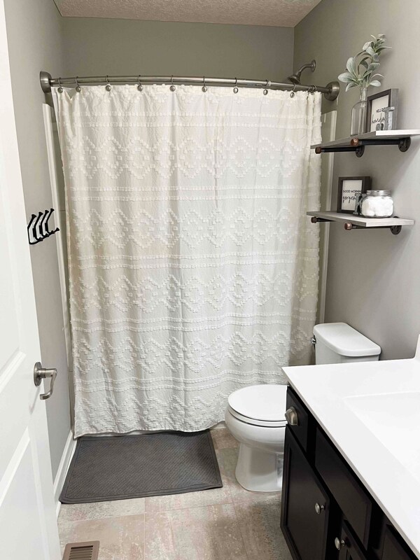 Building Photo - 3337 Lakewood Trl