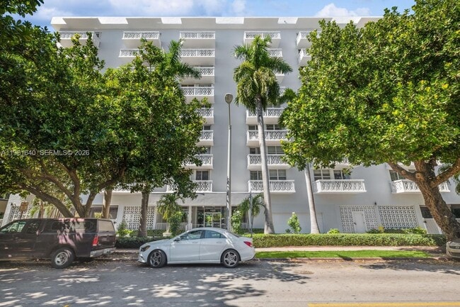 Building Photo - 1020 Meridian Ave