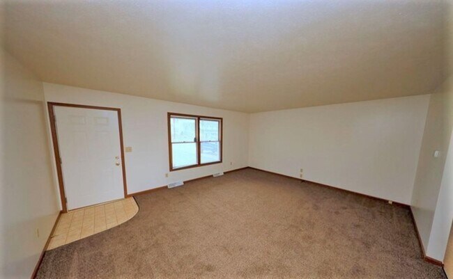 Building Photo - 814 Antler Dr