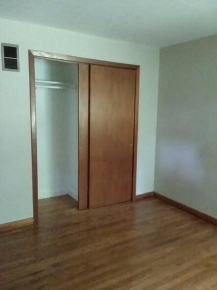 Building Photo - 245 Waddell Cir