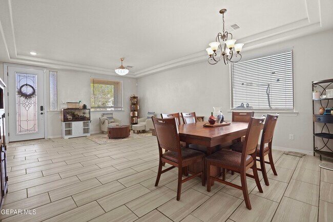 Building Photo - 2812 Tierra De Moyo Pl