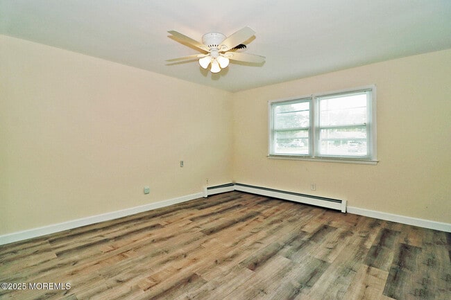 Building Photo - 43 Whitmore Dr