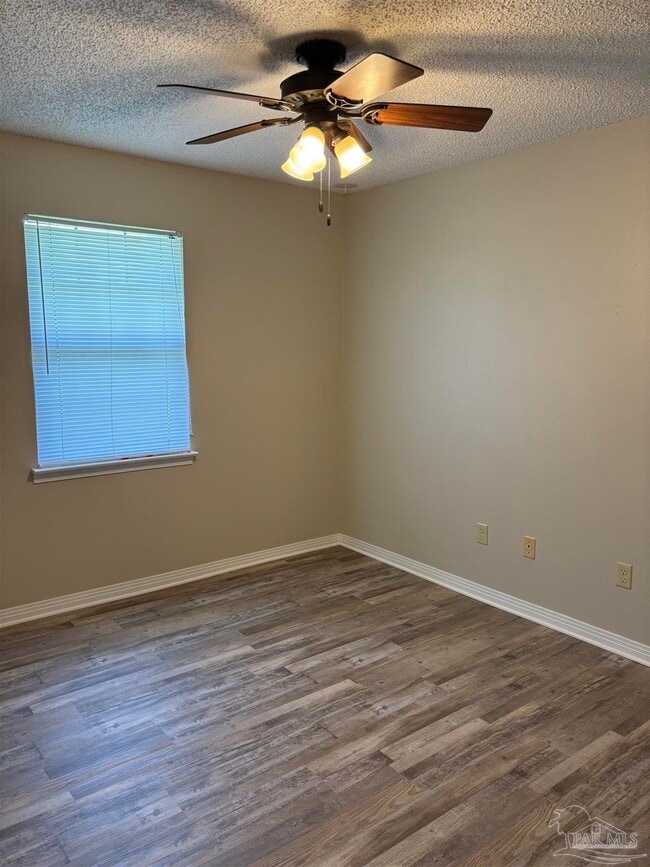 Building Photo - 4942 Lanett Dr
