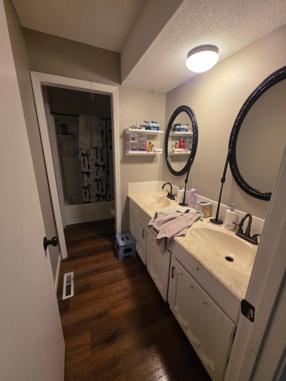 Building Photo - 205 Concord Cir