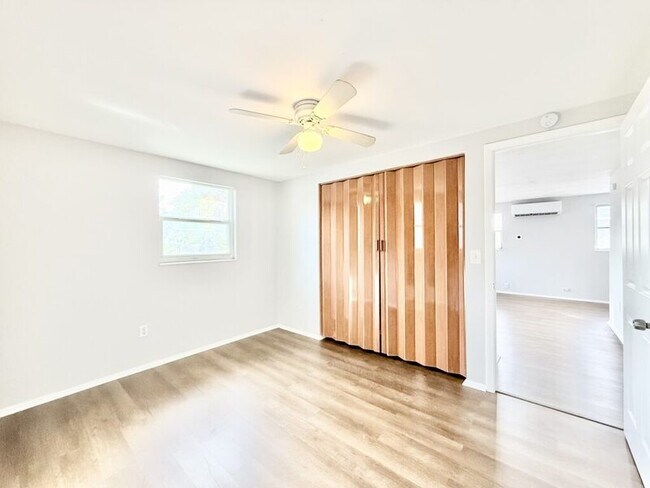 Building Photo - 2611 41st Ave N