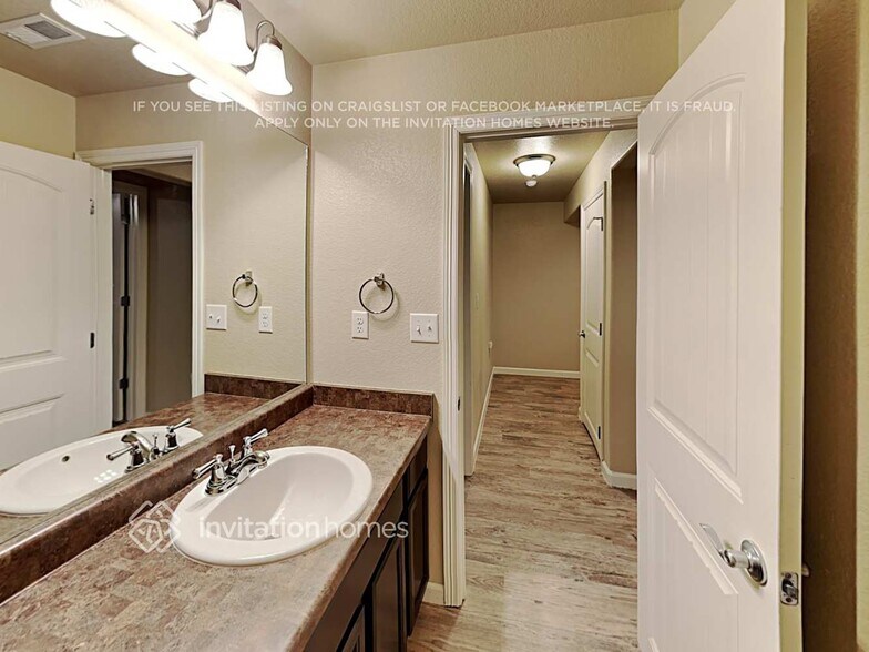 Building Photo - 7294 Araia Dr