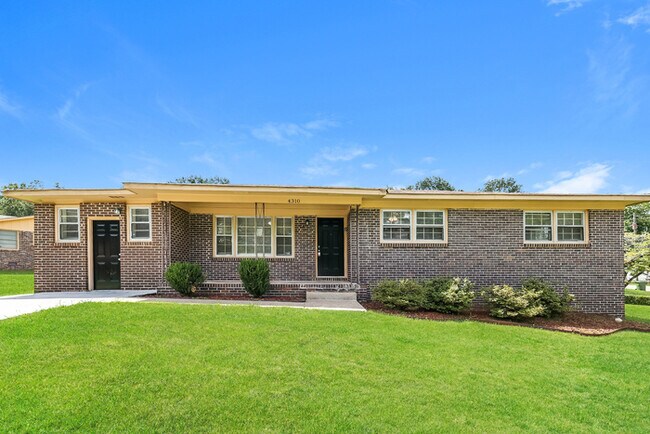 Building Photo - 4310 Irondale Dr NW
