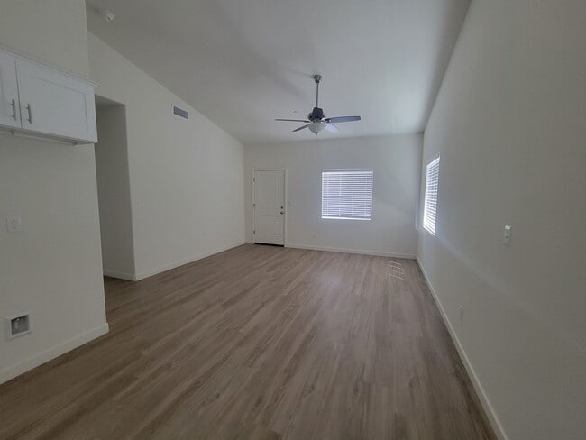 Building Photo - 8617 Frankie Lou St