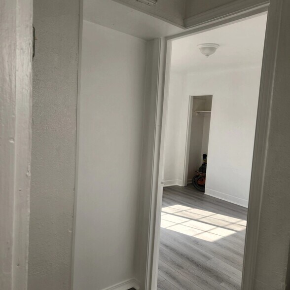 Building Photo - 3529 Opal St