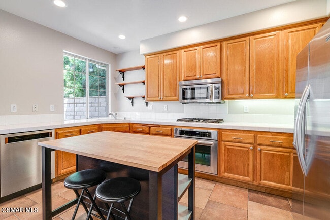 Building Photo - 3105 La Casa Ct