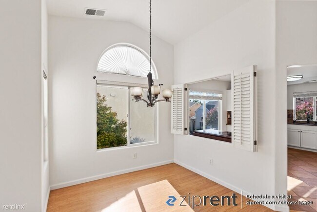 Building Photo - 3 br, 2.5 bath House - 436 Knollcrest Aven...