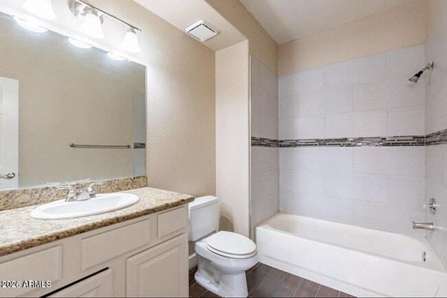 Building Photo - 5335 E Shea Blvd