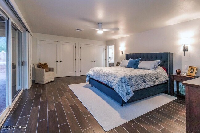 Building Photo - 5965 N Sabino Shadow Ln