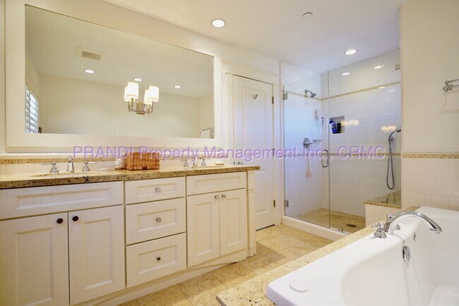 Building Photo - 34 Mohawk Ave