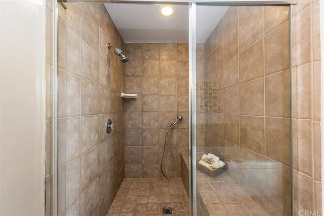Building Photo - 6343 W 82nd St
