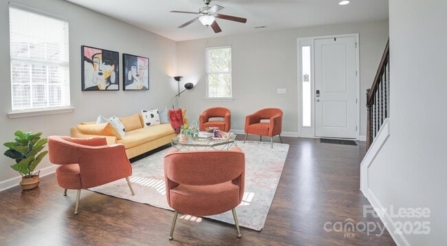 Building Photo - 10154 Enniscrone Rd