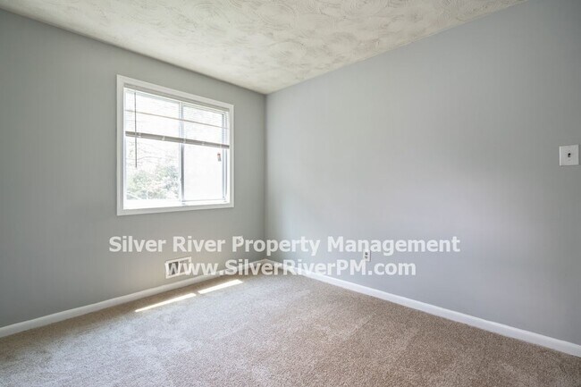 Building Photo - 8919 Walkerton Drive