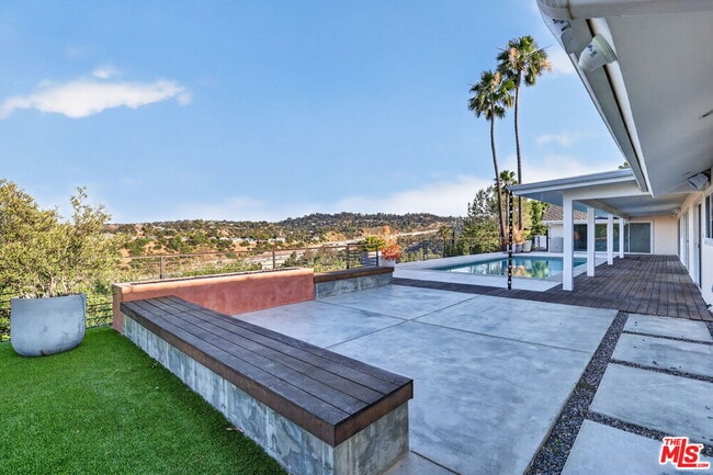 Building Photo - 4186 Regal Oak Dr