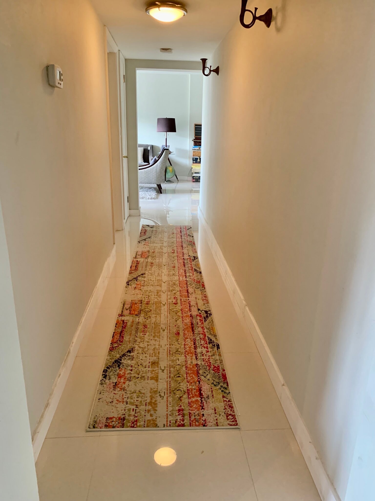 Hallway back to living room - 1100 N Shore Dr NE