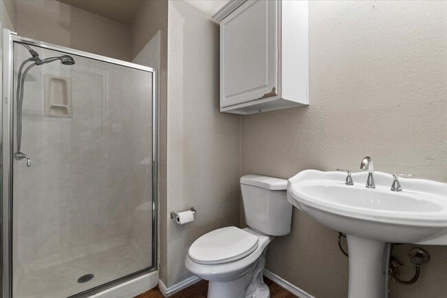 Building Photo - 1612 Rossport Bend