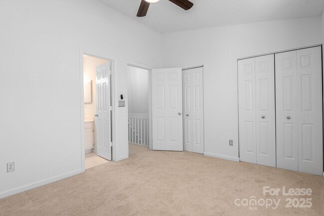 Building Photo - 9204 Four Mile Crk Rd