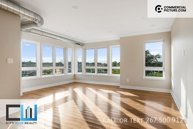 Building Photo - 3202 Capri Dr