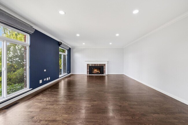 Building Photo - Elegant Two-Story Home with Backyard Oasis...