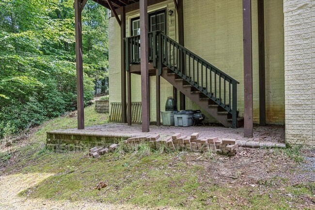 Building Photo - 3271 Newland Ct