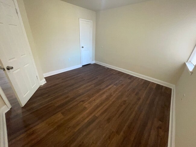 Building Photo - BRAND NEW 3 BED 2.5 BATH HOME FOR RENT.