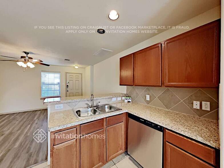 Building Photo - 1042 Bahia Vista Dr