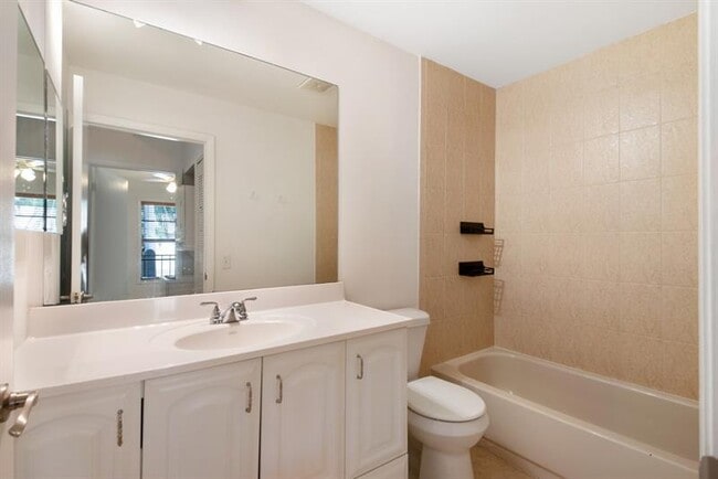 Building Photo - 9466 Boca Cove Cir