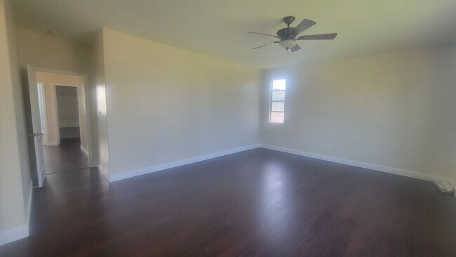 Building Photo - 11226 Vista De Cally Dr