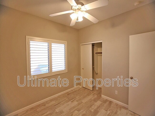 Building Photo - 3926 W Hackamore Dr