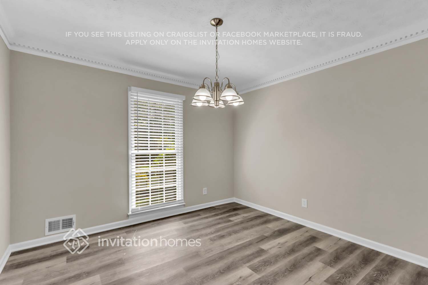 Building Photo - 460 Glendale Ct SW