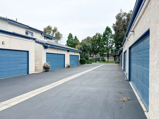 Building Photo - 2605 Explorer Cove