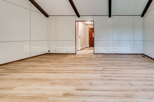 Building Photo - 11304 Ashford Dr