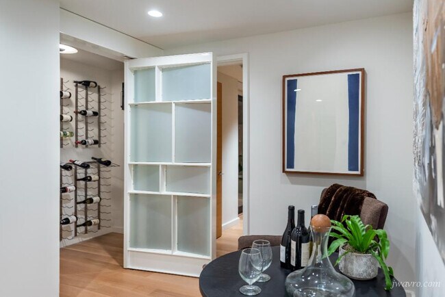 Building Photo - 17 Guy Pl