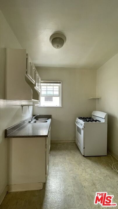 Building Photo - 1159 Westmoreland Ave