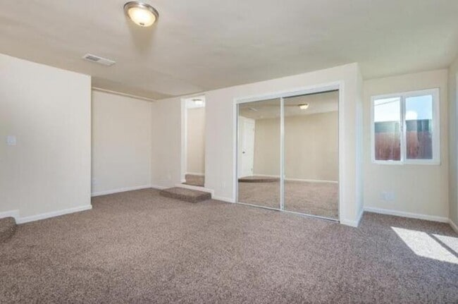 Building Photo - 834 Olive Ave