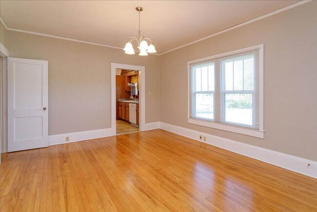 Building Photo - Run don't walk for this one of a kind beautifully maintained Old Florida Charmer on a park like d...