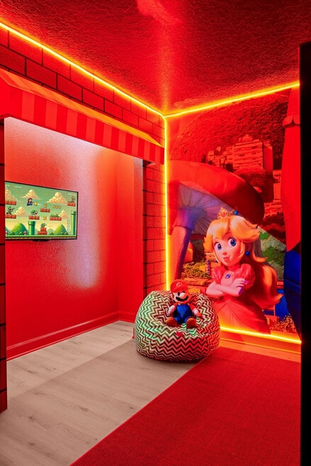 Building Photo - 4710 Sleepy Hollow Dr